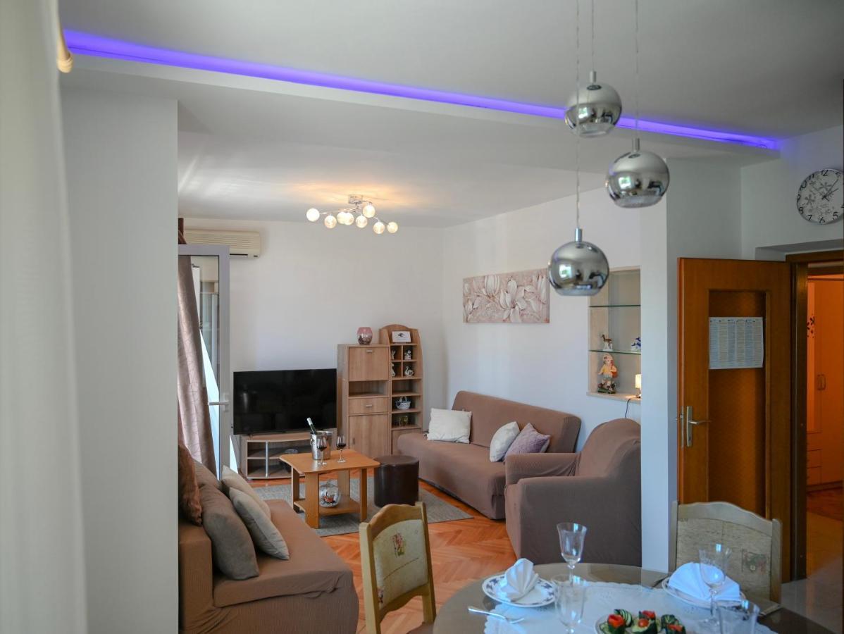 Apartment Damir Trogir Eksteriør billede