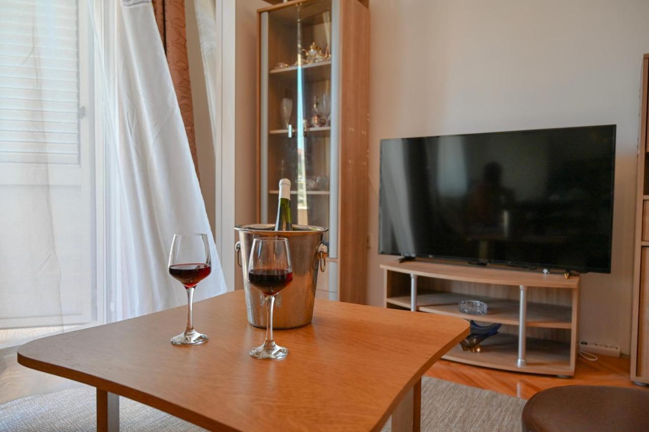 Apartment Damir Trogir Eksteriør billede